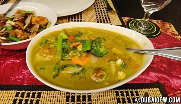 thai green curry noodle room dubai