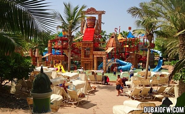 water park family fun dubai