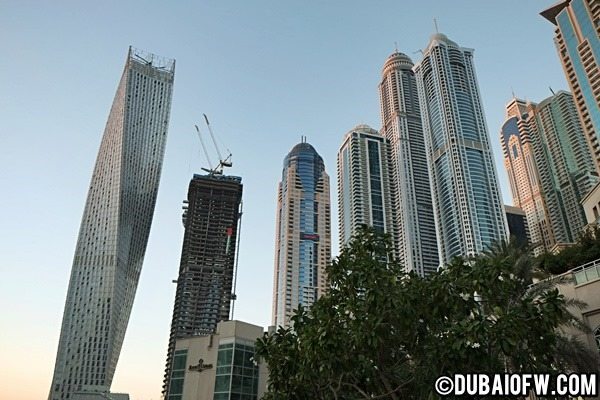 dubai marina skyscrapers