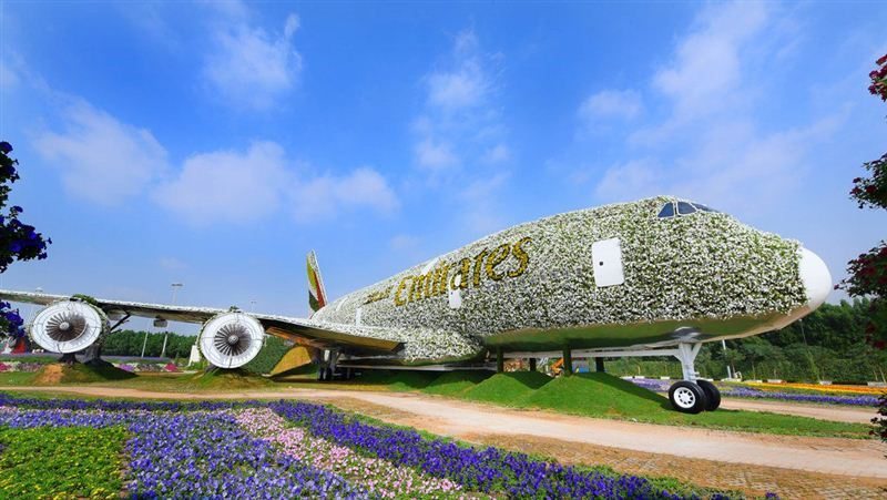 emirates-a380-plane-dubai-miracle-garden