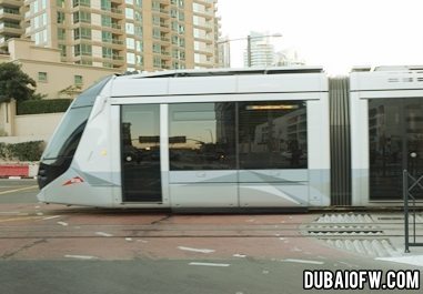 dubai tram dubai marina loop