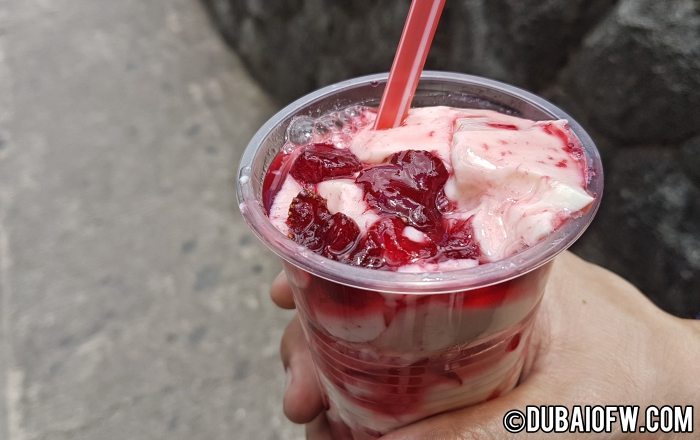 strawberry taho