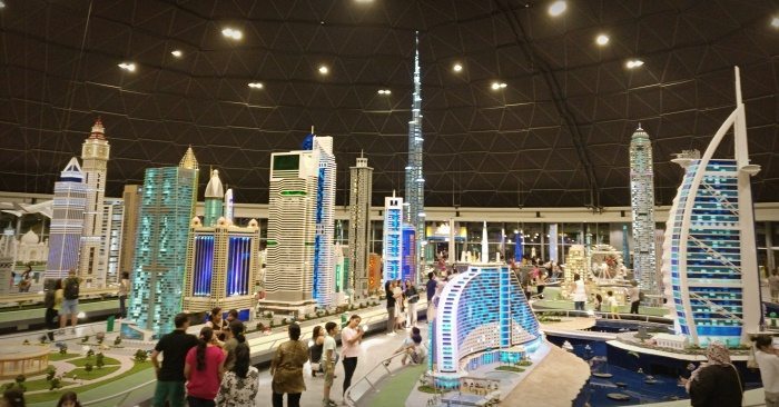 Какой площадки нет в legoland dubai factory lego r city imagination duplo zone