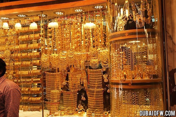 5 Tips When Visiting the Dubai Gold Souk in Deira | Dubai OFW