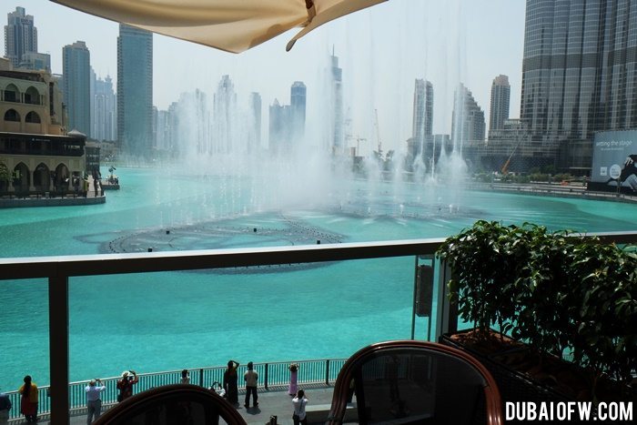 Dubai Dancing Water Fountain Biggest Choreographed Fountain In