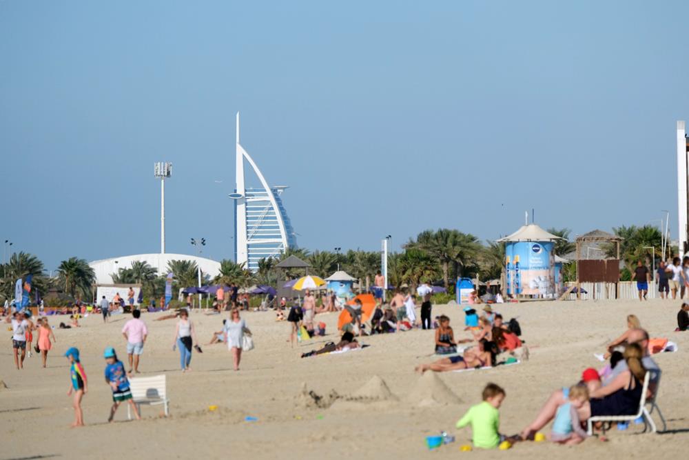 dubai beach clothes what to wear