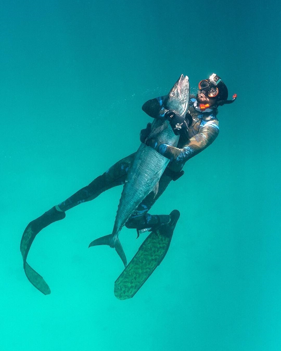 Sheikh Hamdan Underwater Fishing