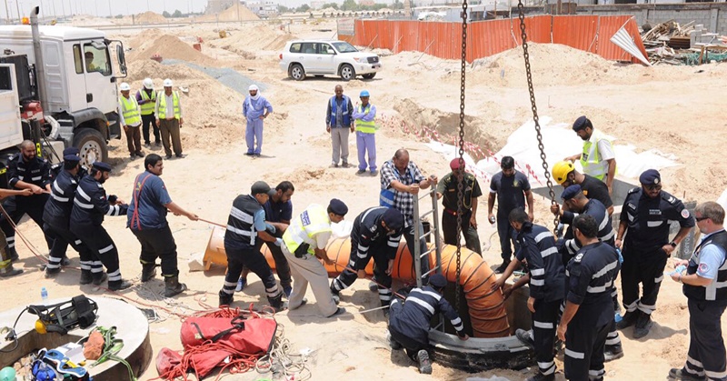 abu dhabi construction worker hole