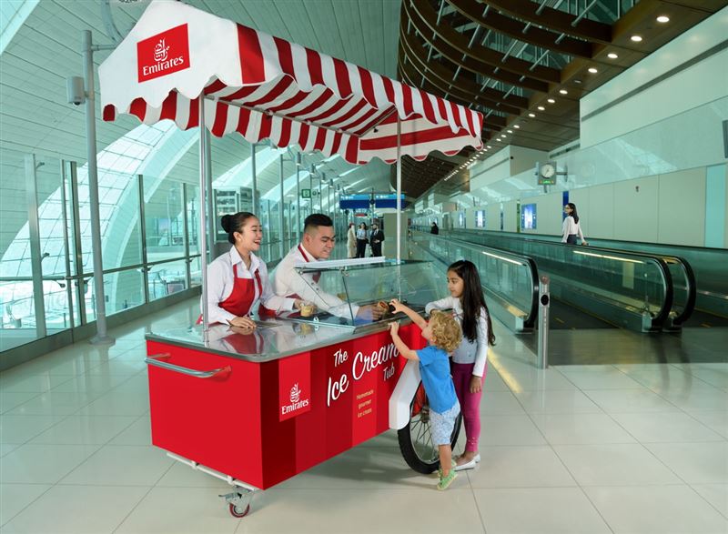 emirates airport free ice cream