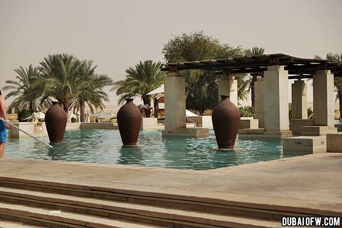 bab al shams desert resort entrance