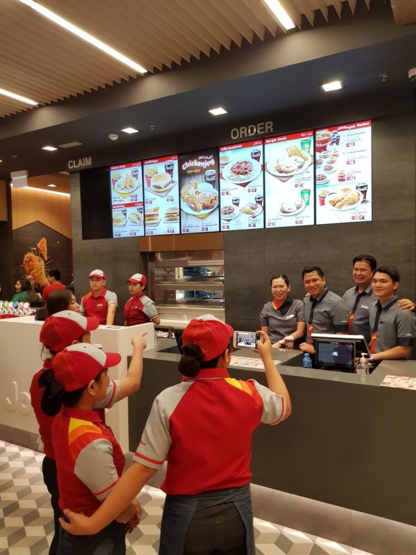 Jollibee city centre deira