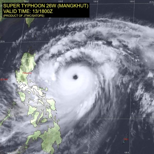 typhoon ompong closes in2