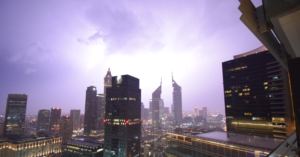 Abu Dhabi Police Urges Residents to Stay In due to Bad Weather Conditions