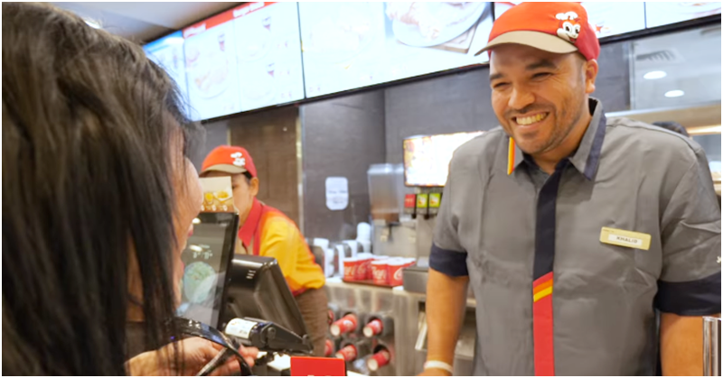 WATCH Khalid Al Ameri Serves Free Meals at Jollibee UAE