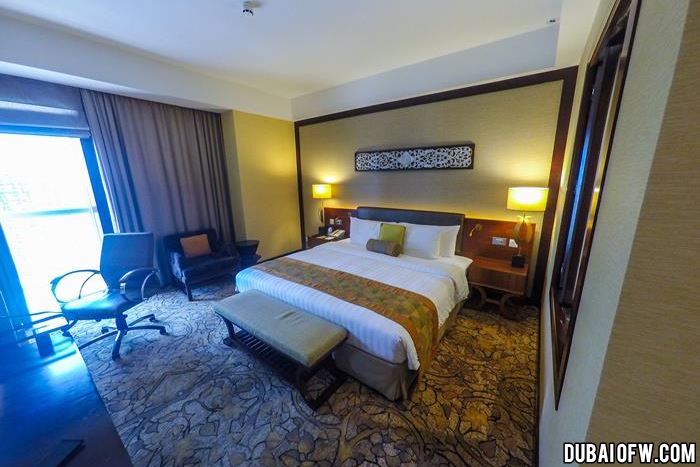 dusit thani dubai hotel room