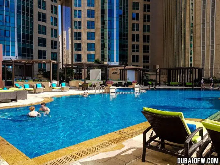 Sofitel Abu Dhabi Corniche hotel swimming pool