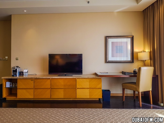 Swissotel Al Ghurair Hotel Review Staycation (2)