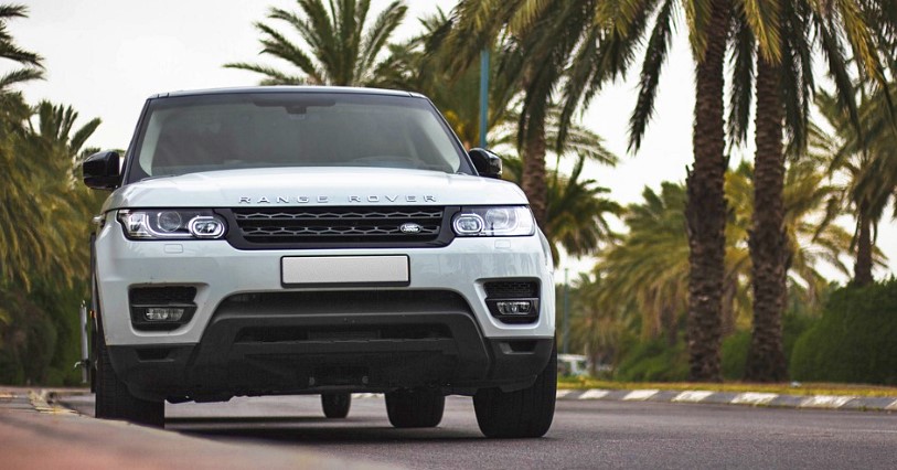 SUV range rover dubai