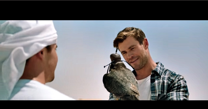 chris hemsworth bayut ad