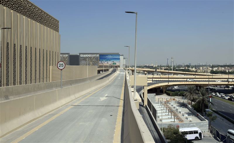 road bridge dubai mall to zabeel exit