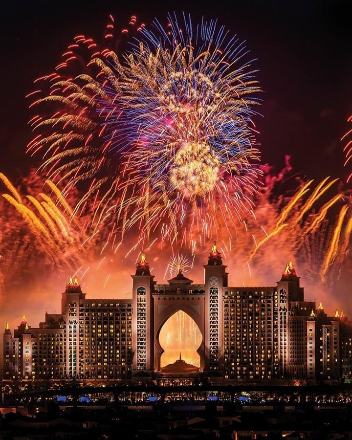 atlantis the palm new year fireworks display