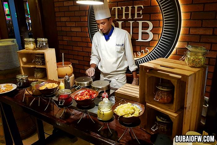 friday brunch the pub radisson blu deira creek