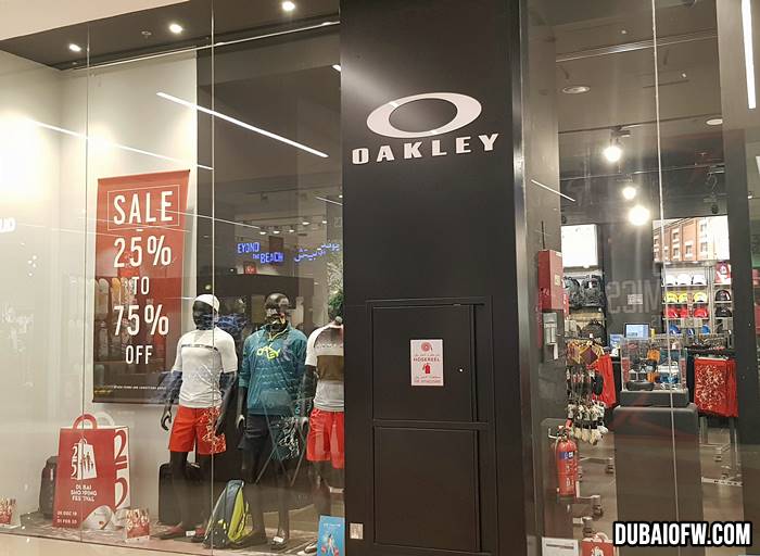 oakley al ghurair