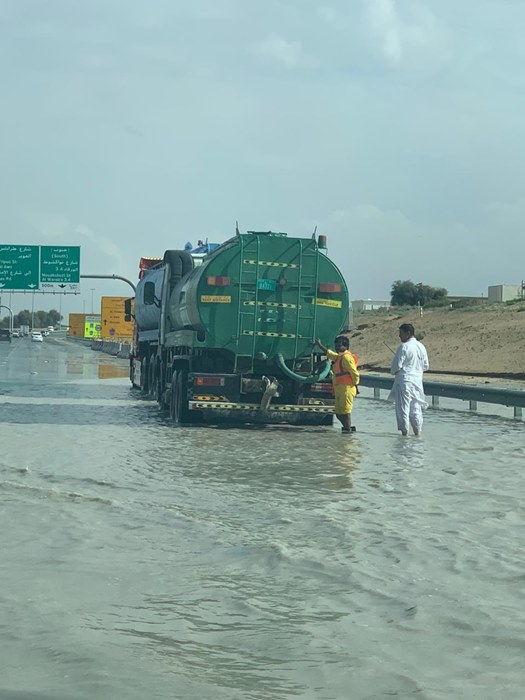 rta dubai rain water weather