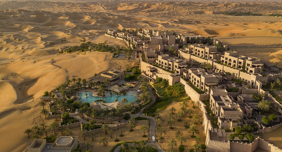 10 Best Luxury Desert Resorts in the UAE