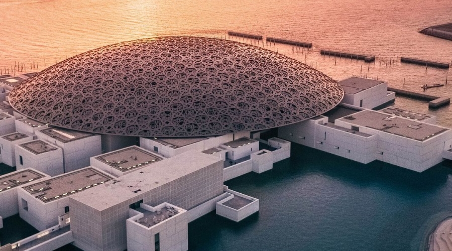 Abu Dhabi Closes Main Tourist Spots to Prevent COVID-19 Spread