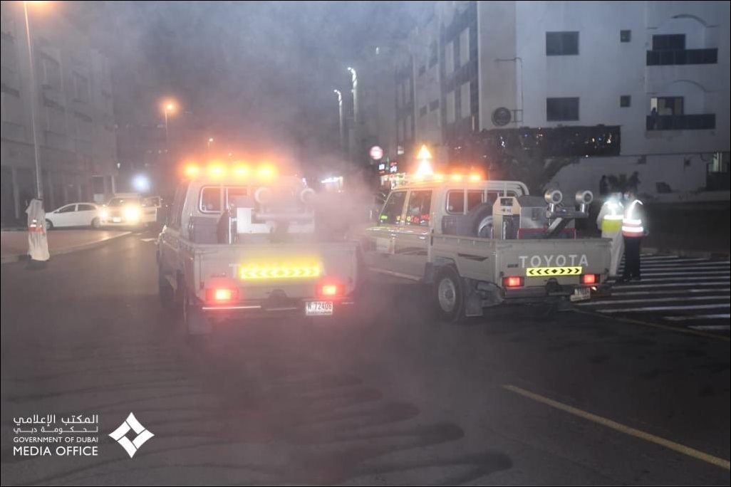 dubai disinfects streets