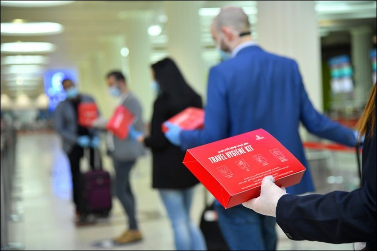 emirates travel hygiene kit