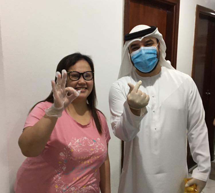 [WATCH] Emirati Vlogger Khalid Al Ameri Surprises Filipina Who Cooks Free Meals for the Community in Dubai 