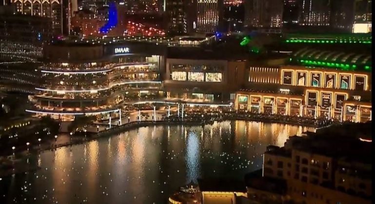 WATCH: Burj Khalifa New Year 2024 Fireworks Livestream Video Online ...