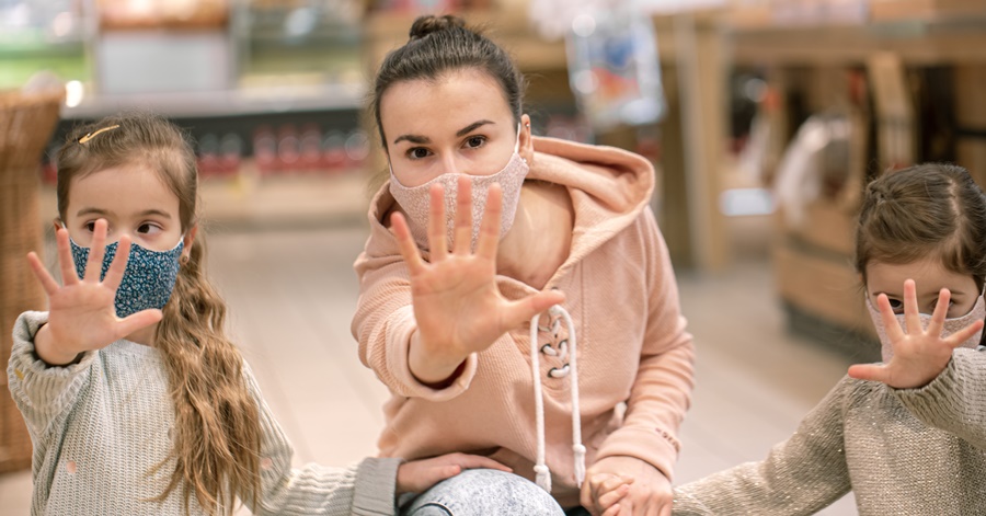 What to Do When Your Child Shows Signs of COVID-19