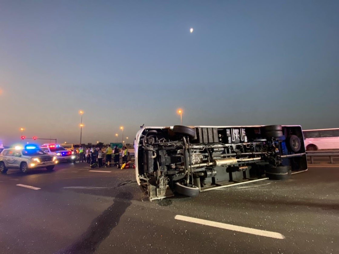 bus accident umm suqeim dubai