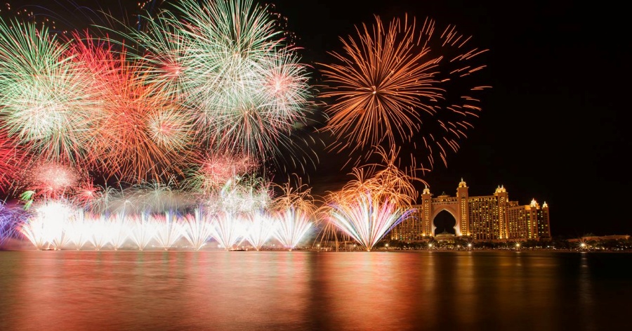Atlantis The Palm New Year Fireworks Livestream Video Online