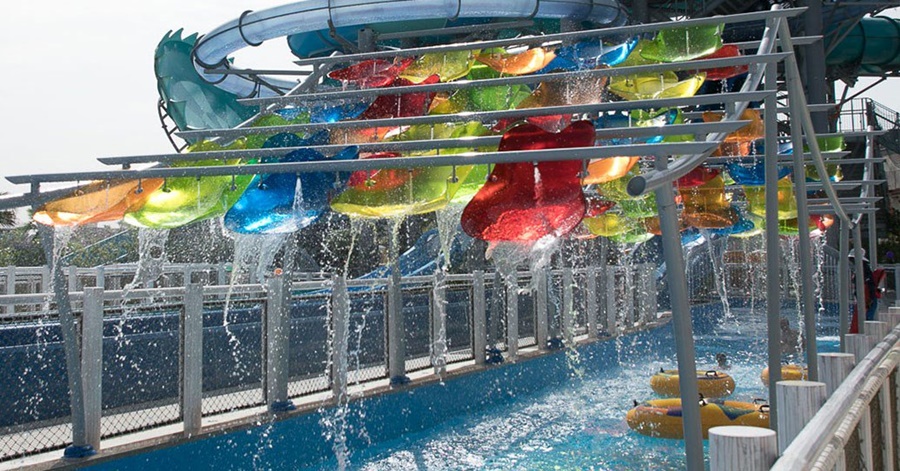 Beat the Summer Heat in these 10 Amazing Water Parks for Kids in Dubai!