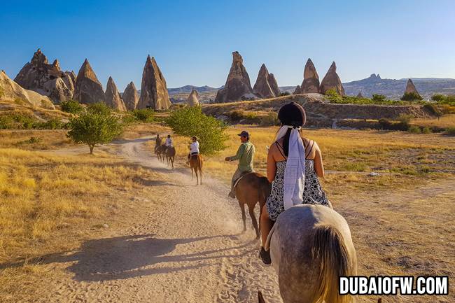 horseback riding in the Red Valley