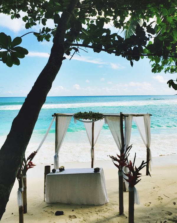 beach-wedding-in-seychelles