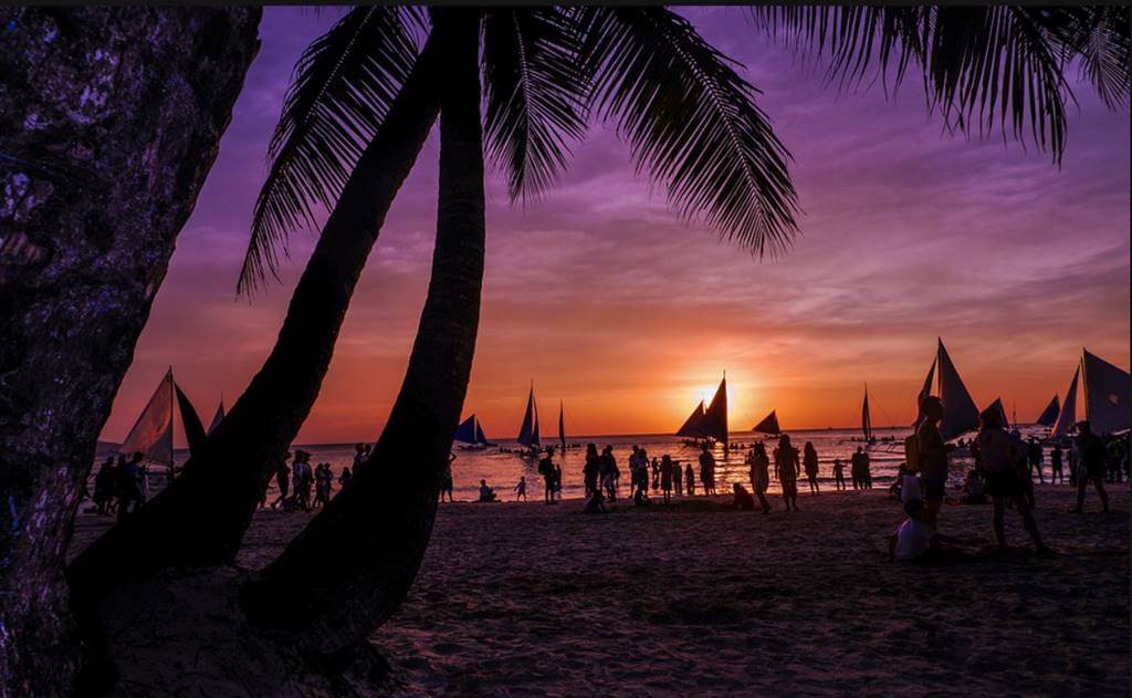 boracay why visit philippines
