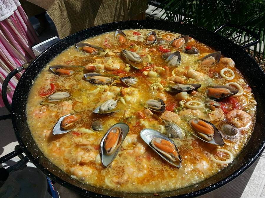 paella food spain travel from dubai