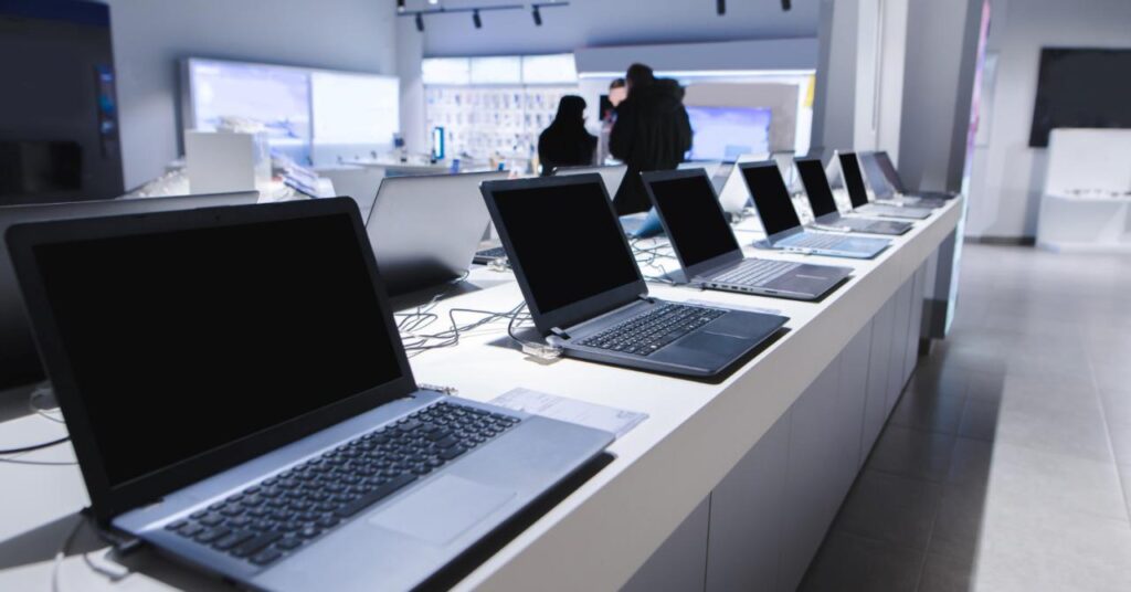 How to Apply Laptop Monthly Installment UAE without a Credit Card