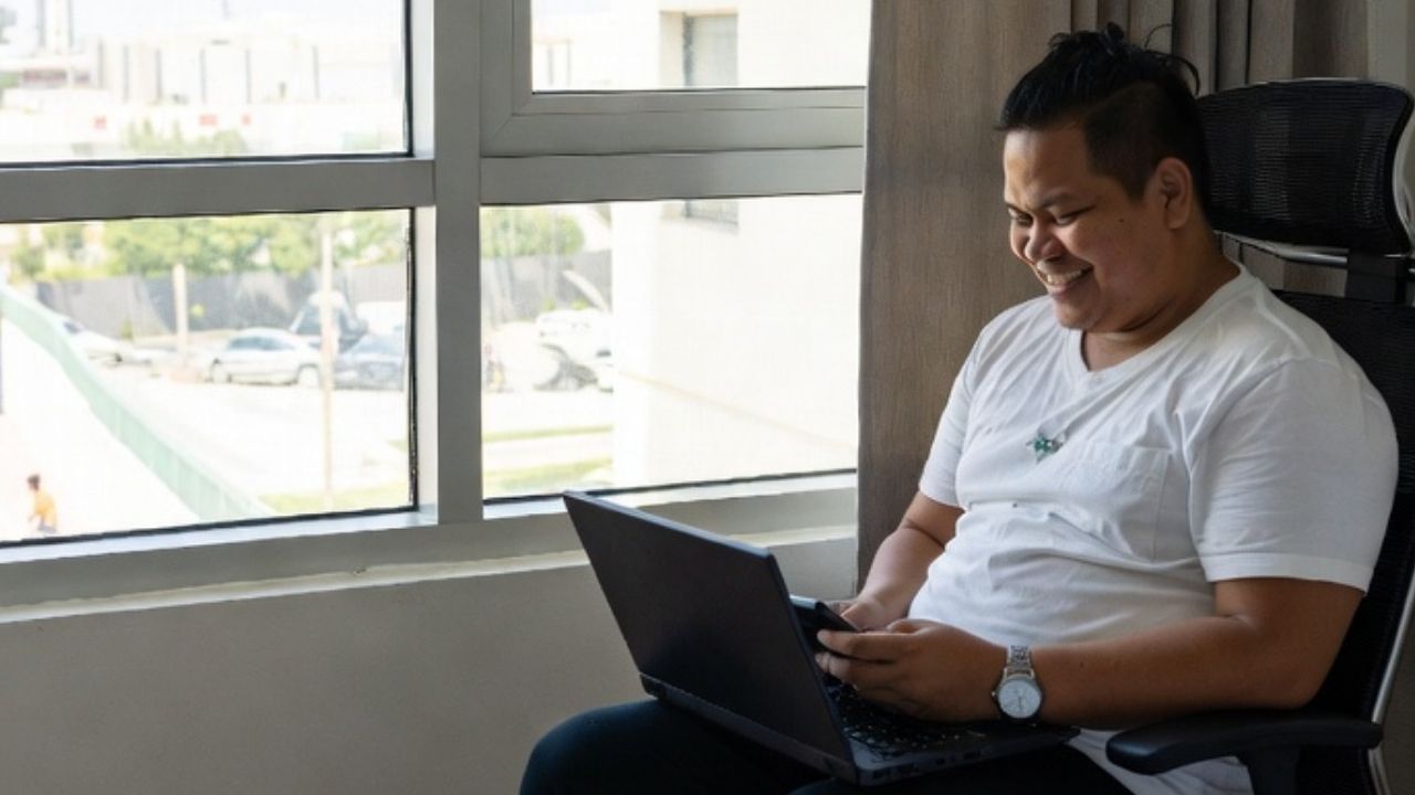 Big Upgrade: UAE Orders Free WiFi, Clinics in Worker Housing