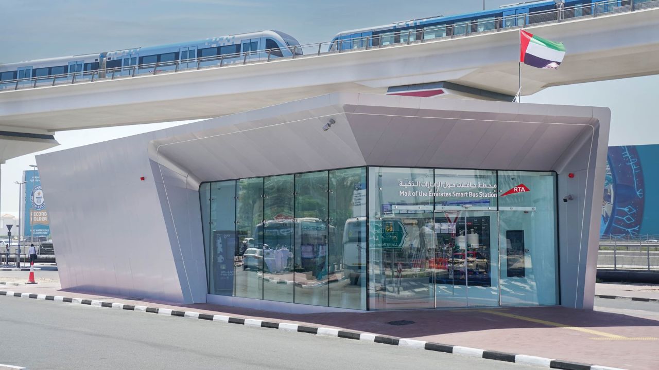 Dubai Opens First Smart Bus Station at Mall of the Emirates